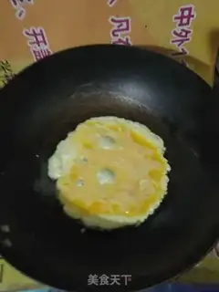 Make Yellow eggs step 3