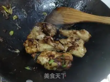Make Chicken wings and potatoes step 4