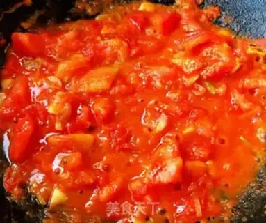 Make Eggs and tomatoes step 6