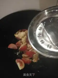 Make Homemade tomato eggs step 4