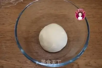 Make Polish sausage wreath bread step 5