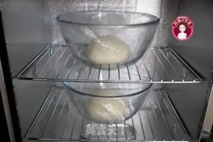 Make Polish sausage wreath bread step 6