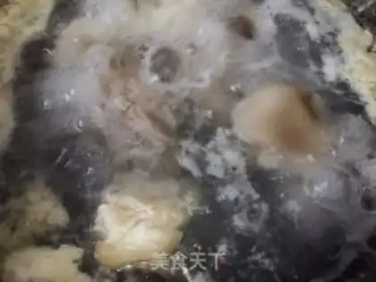 Make Flaming mushroom soy-cup pig hoof step 3