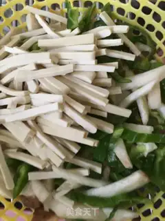 Make Pepper apricot mushroom dry step 0