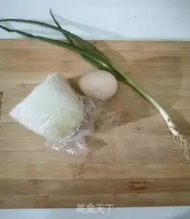 Make Quick radish soup step 0