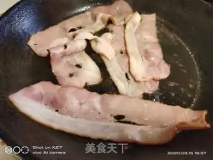 Make Butter bacon sandwich step 0