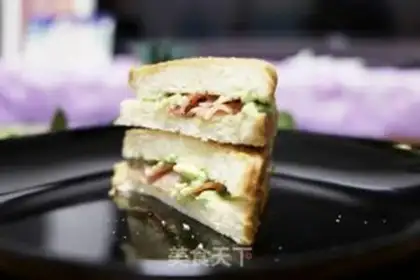 Make Butter bacon sandwich step 3