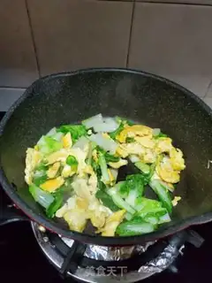 Make Pickles and fried eggs step 7