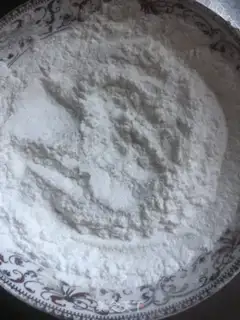 Make Dried and fried yellowfish step 1