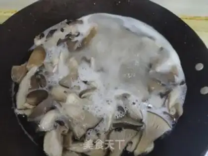 Make Blow the mushrooms step 1