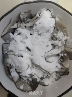 Make Blow the mushrooms step 3