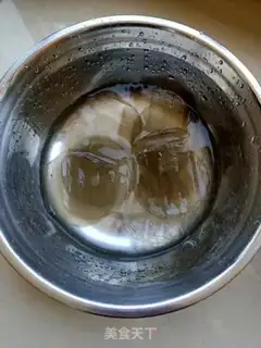 Make Bones soup and mushrooms step 3