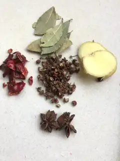 Make Five quail eggs step 1