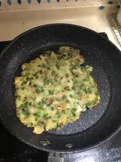 Make Pillin sausage pancake step 3