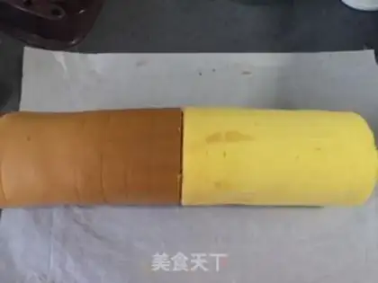 Make Tiger cake roll step 22