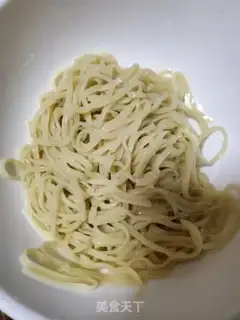 Make Seafood noodles step 2