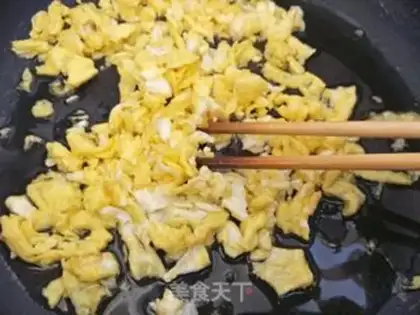 Make Egg fried rice step 4