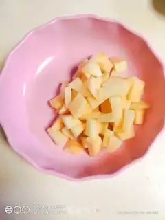 Make Milk melon juice step 1