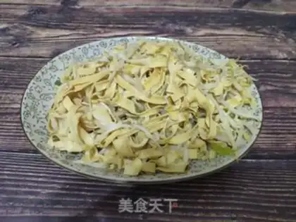Make Bean sprouts step 5