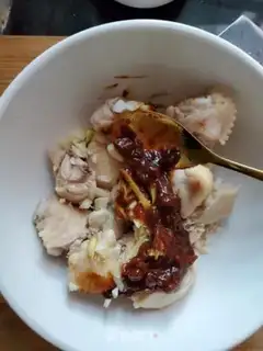 Make Frozen chicken wings of mushroom soy sauce step 2