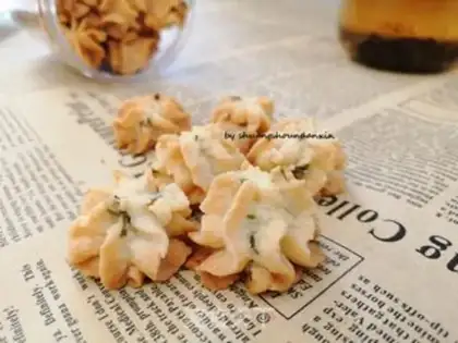 Make Onion cookies step 8