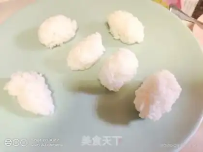 Make Sushi salmon step 0