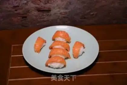Make Sushi salmon step 2