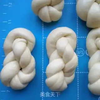 Make Handicrafted pistachio step 10