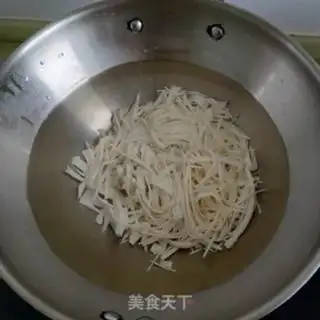 Make Spicy soup step 2