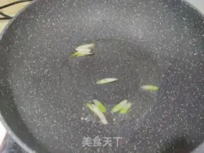 Make Celery fried beans step 2