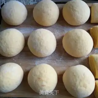 Make Pumpkin bean buns step 6