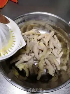 Make Lemon pepper chicken claws step 5