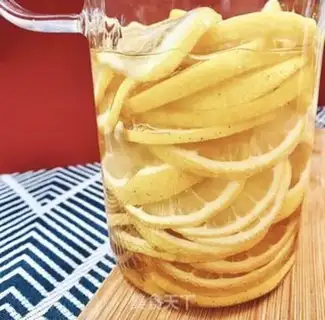 Make Homemade honey lemonade step 6