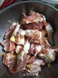 Make The ribs burn the sea knot step 3
