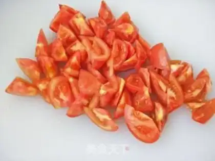 Make Tomato fried eggs step 5