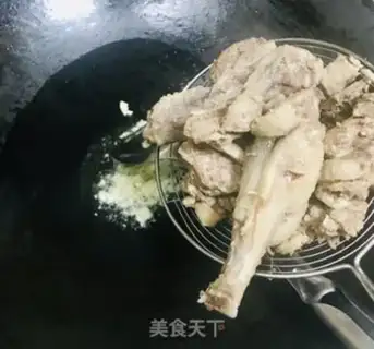 Make Pineapple taco fried duck step 4
