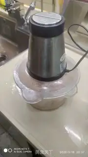 Make Strawfishballs step 5