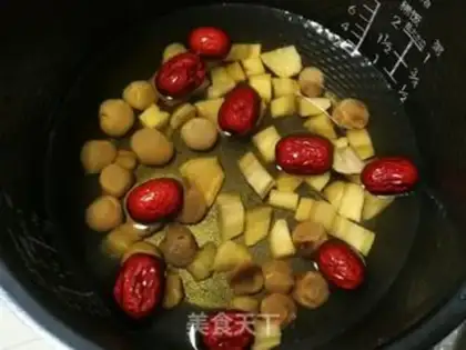 Make Snow Lotus Cinnamon step 1