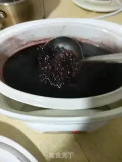 Make Black rice stewed fish glue step 4