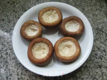 Make The quail egg makes mushrooms step 1