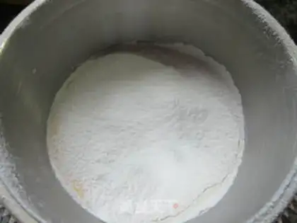 Make Peaches cake step 4