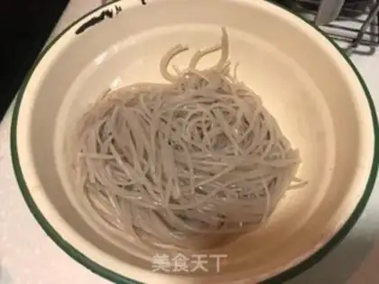 Make Spicy fan dishes for ham step 0