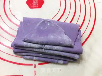 Make Homemade pure natural colour manual Noodles step 4