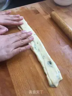 Make Onion bouquets step 9