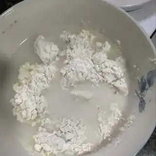 Make Mango Snowmen step 1