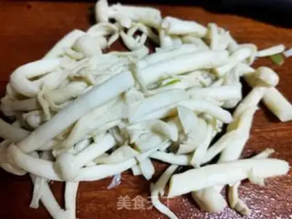 Make Emerald white mushroom soup step 7