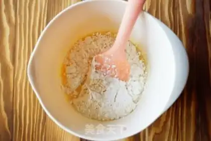 Make Strawberry cake step 7