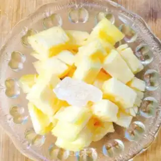 Make Pineapple silver ear soup step 3