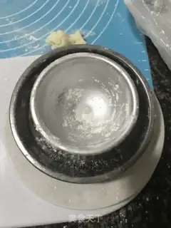 Make Mango Snowmen step 6