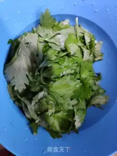 Make Celery leaves with soybeans step 2
